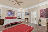 2950 Summit Dr - Photo 17