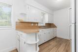 14 Harvard St - Photo 9