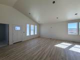 1073 Alpine Ave - Photo 4