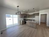 1018 Alpine Ave - Photo 4