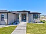 11735 Devonshire - Photo 2