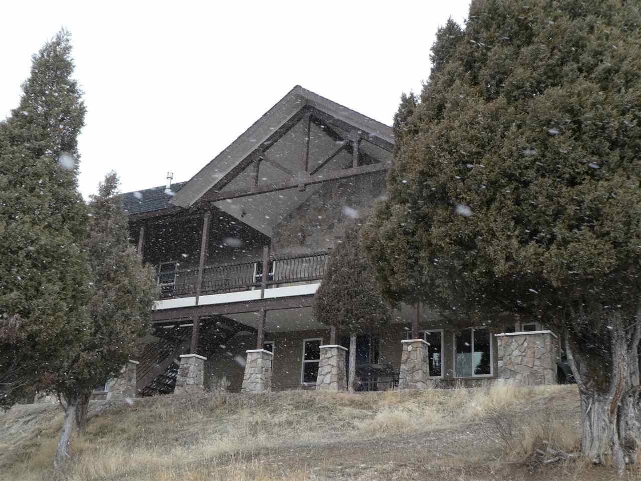 2428 Valley View - Photo 1