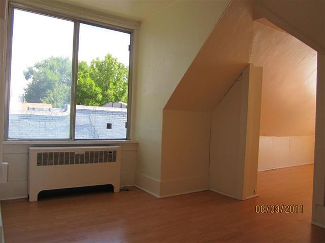 501 & 515 E Halliday - Photo 1