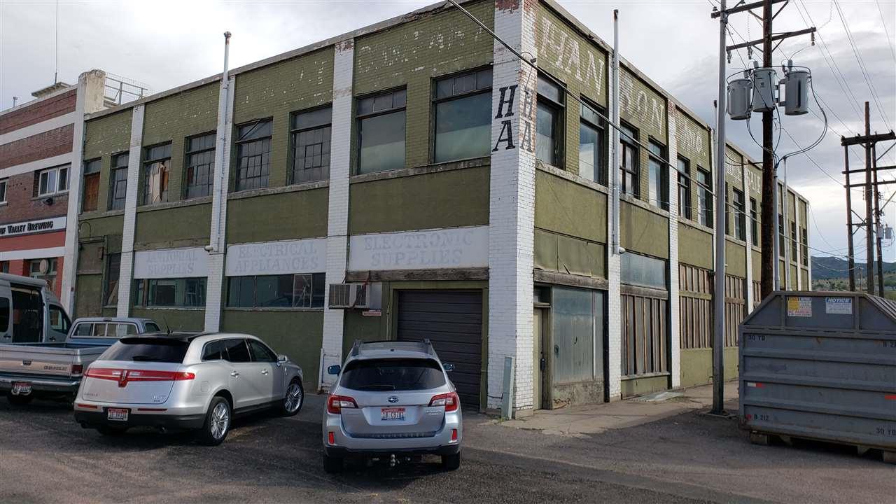 609 1st Ave - Photo 1