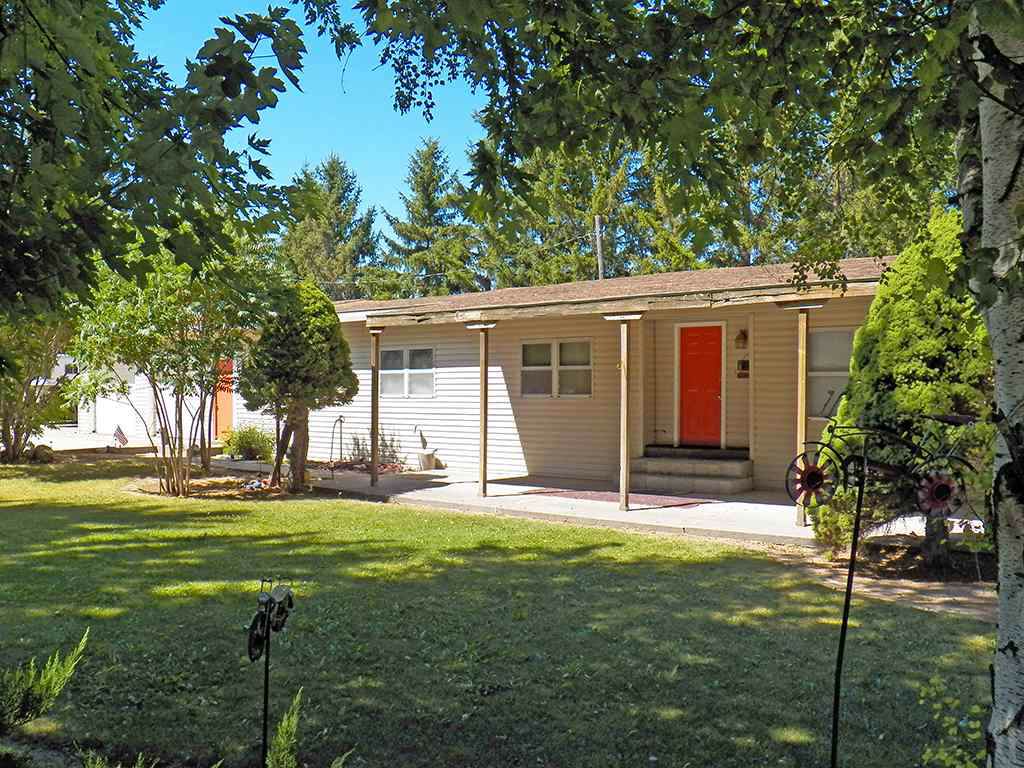 491 400 W - Photo 1