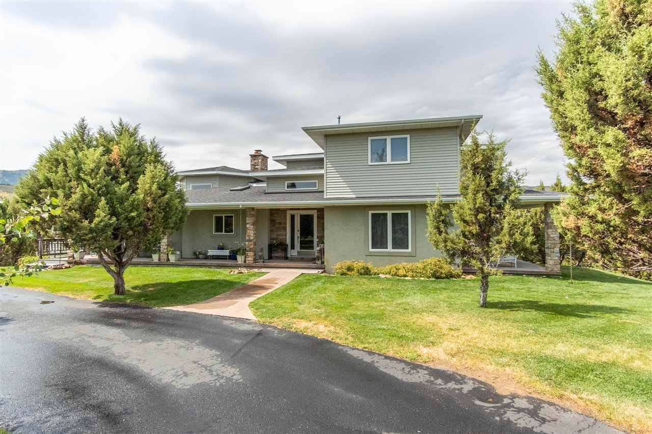 2225 Whitney - Photo 1
