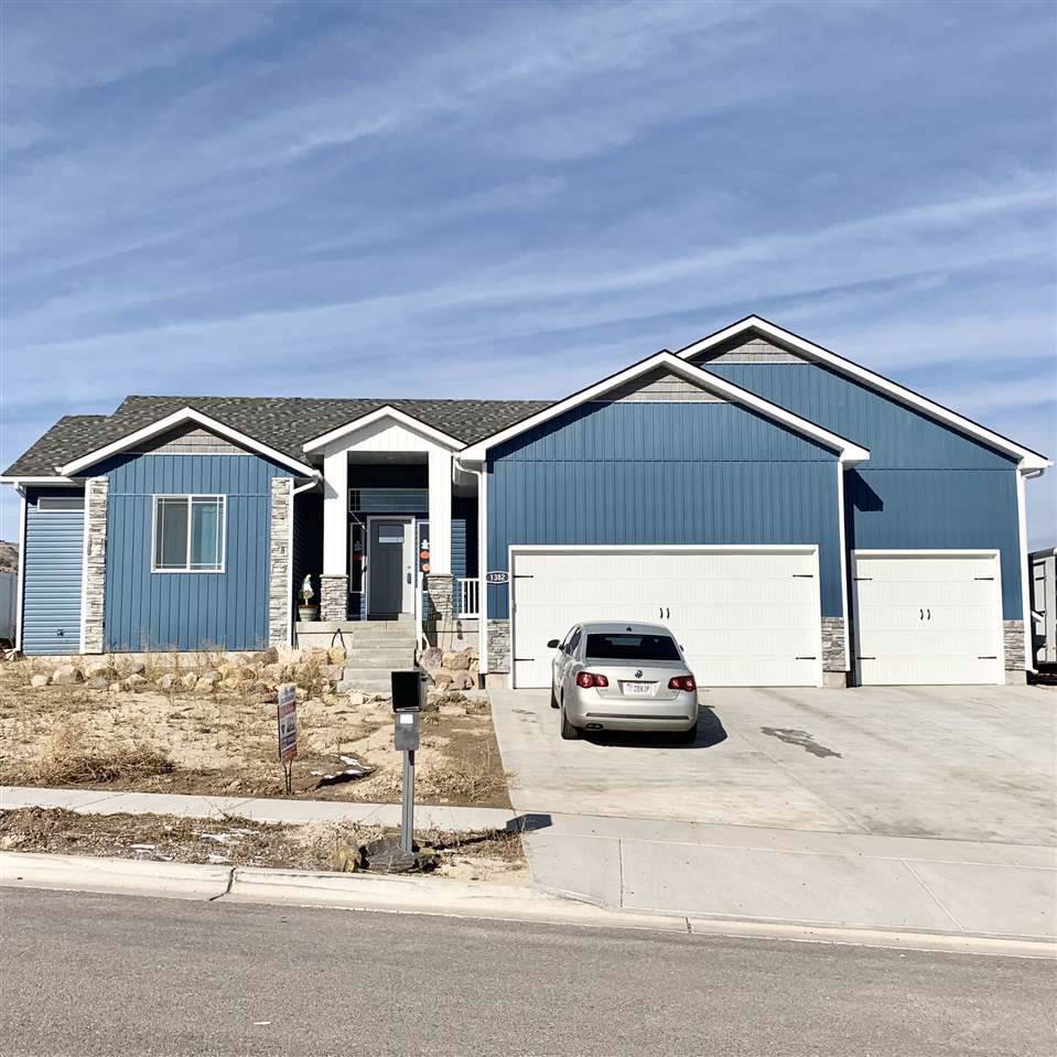 1382 Coronado Ct - Photo 1