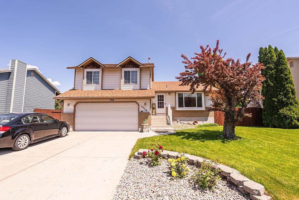 4938 Freedom Ave - Photo 1