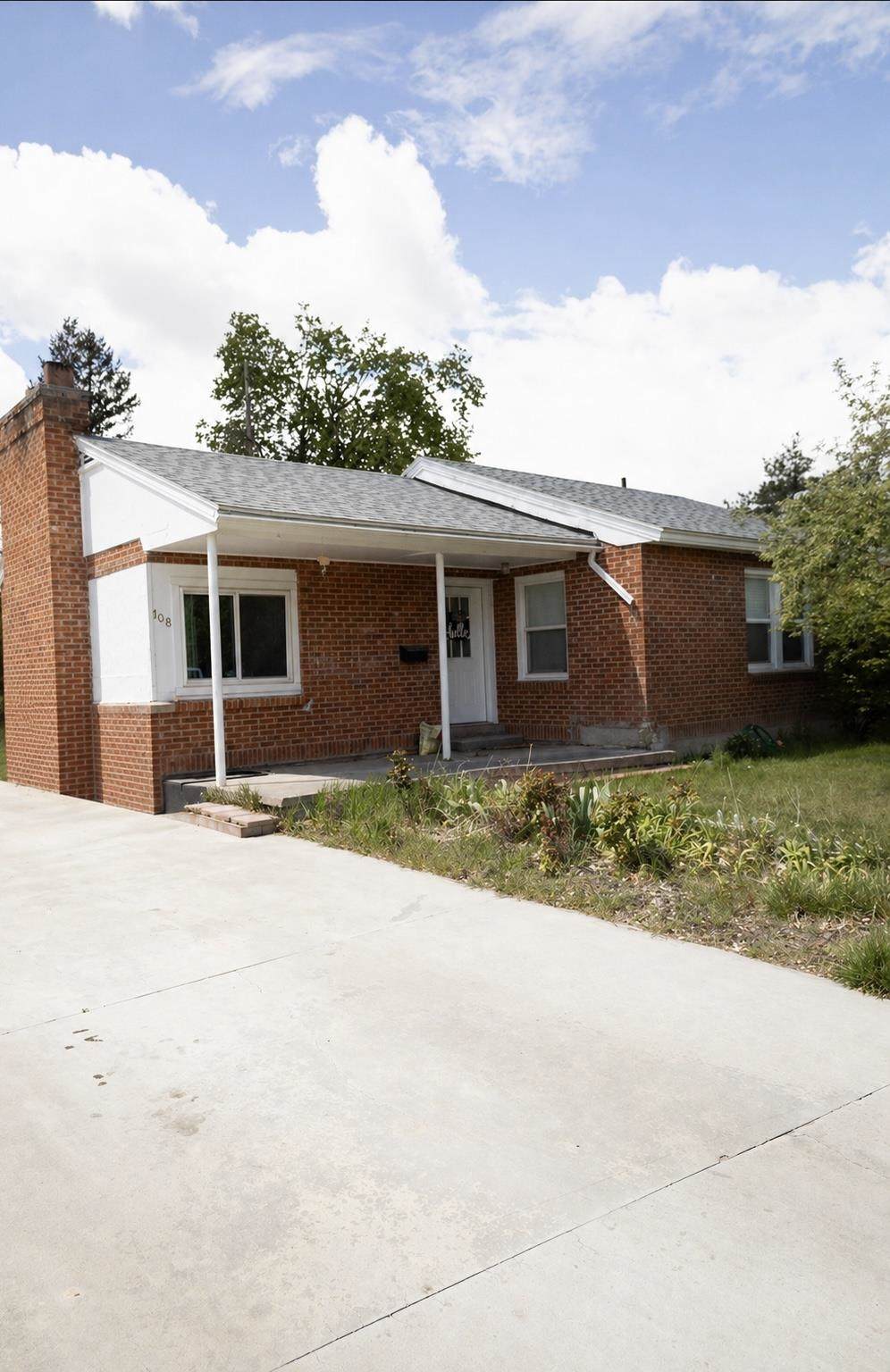 108 Horrocks Drive - Photo 1