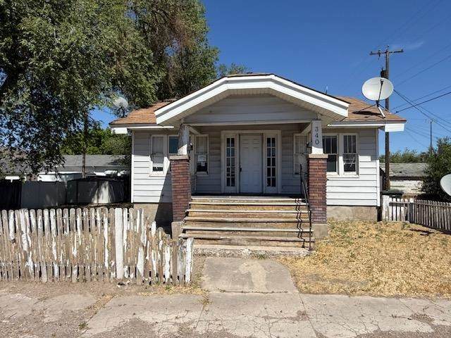 340 Connor St - Photo 1