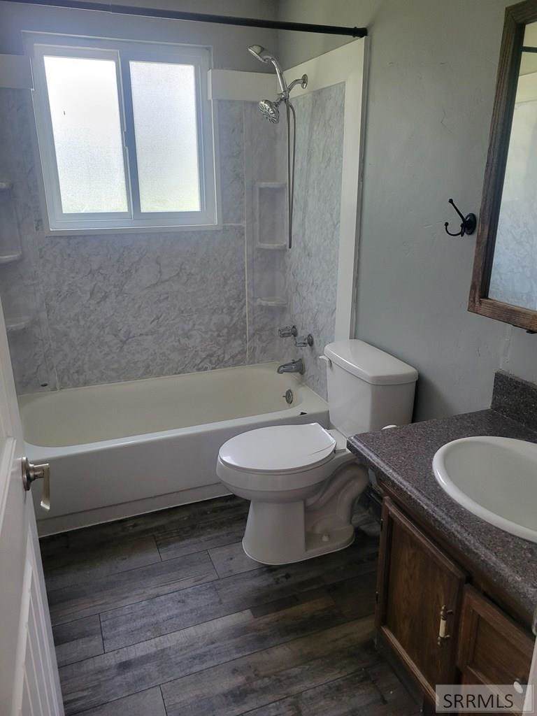https://bt-photos.global.ssl.fastly.net/pocatello/orig_boomver_1_582904-2.jpg