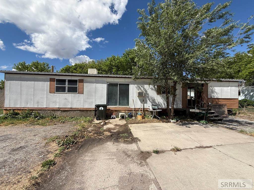 1055 Wilson Avenue Trailer #21 - Photo 1