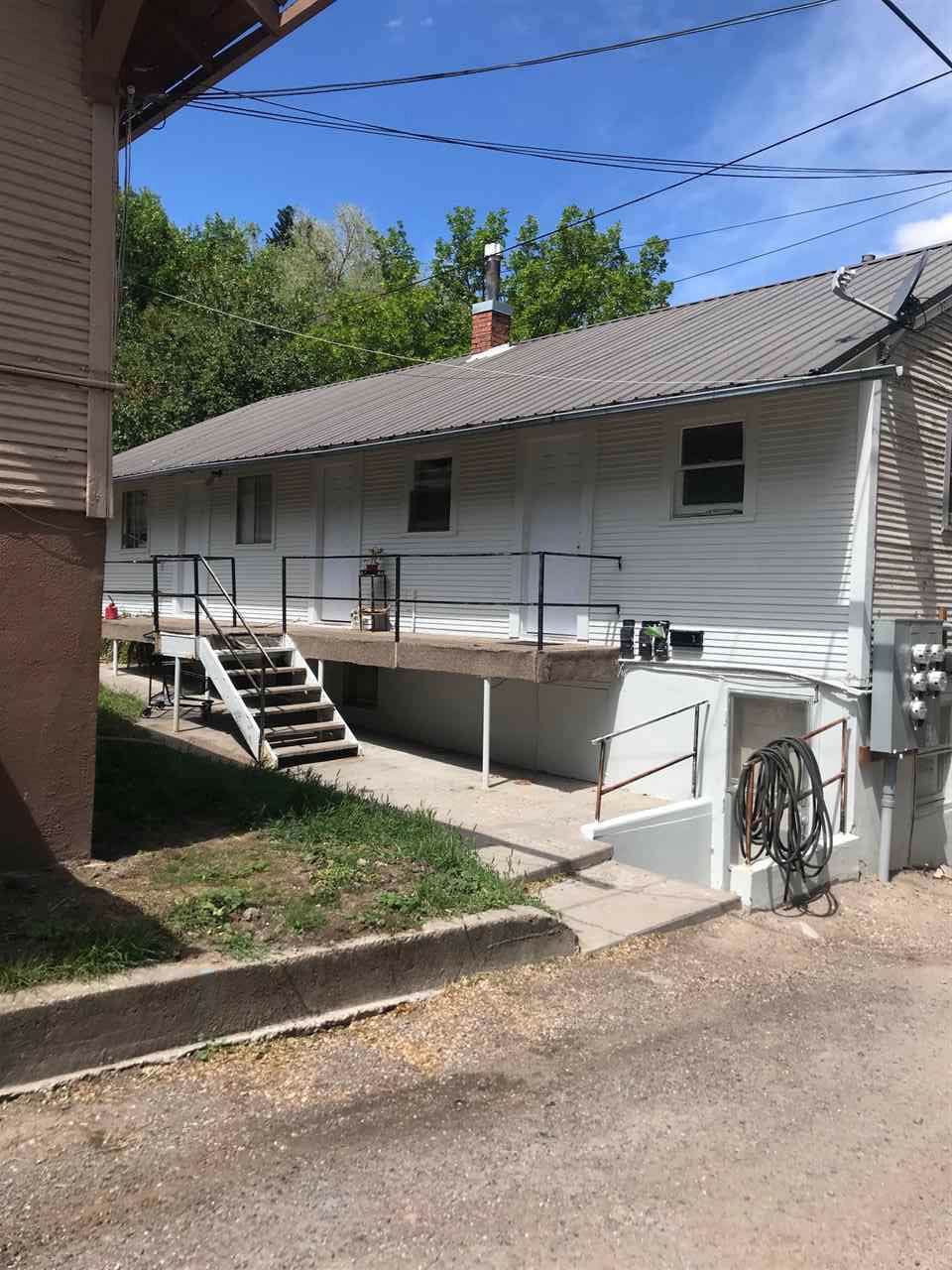 936-938 W. Wyeth - Photo 1