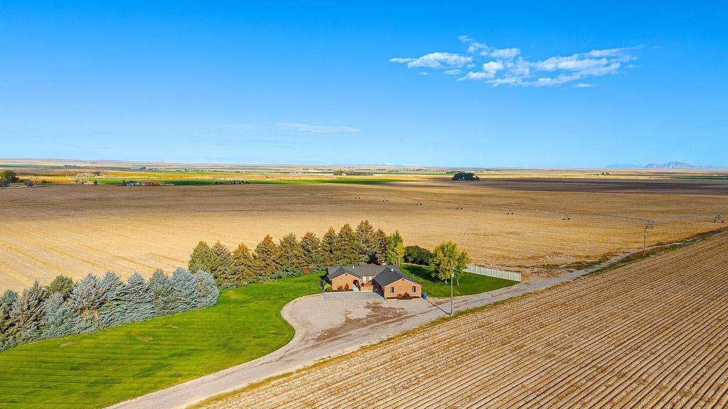 2850 1600 S - Photo 1