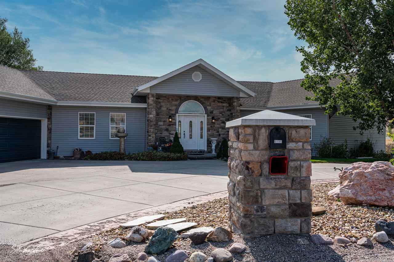 9195 Abby Rd - Photo 1