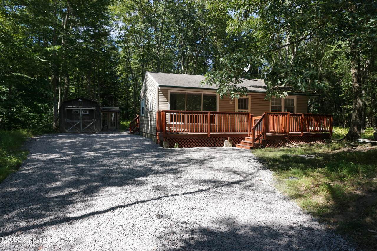 135 Marthas Ln - Photo 1