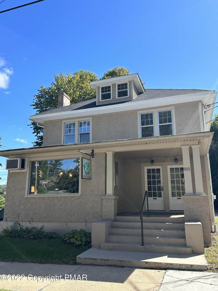 501 Sarah St - Photo 1