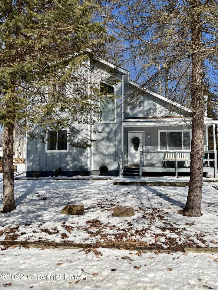 8963 Deerfield Rd - Photo 1