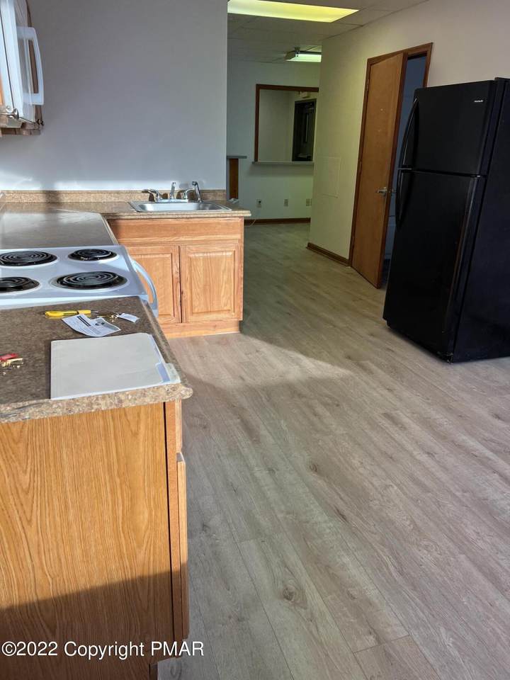 39 Crystal St - Photo 1