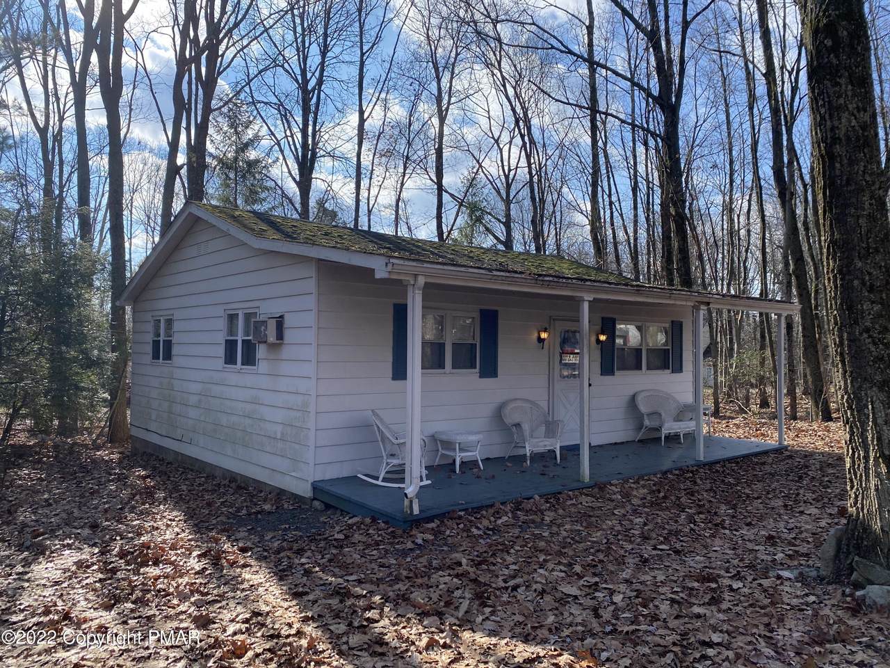 8863 Twin Lake Dr - Photo 1