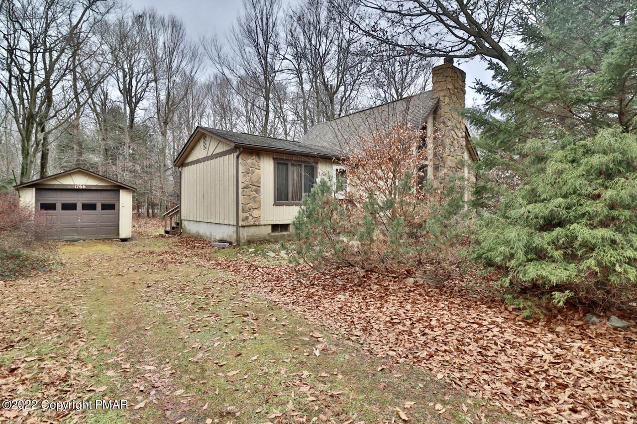 229 Champlain Dr - Photo 1