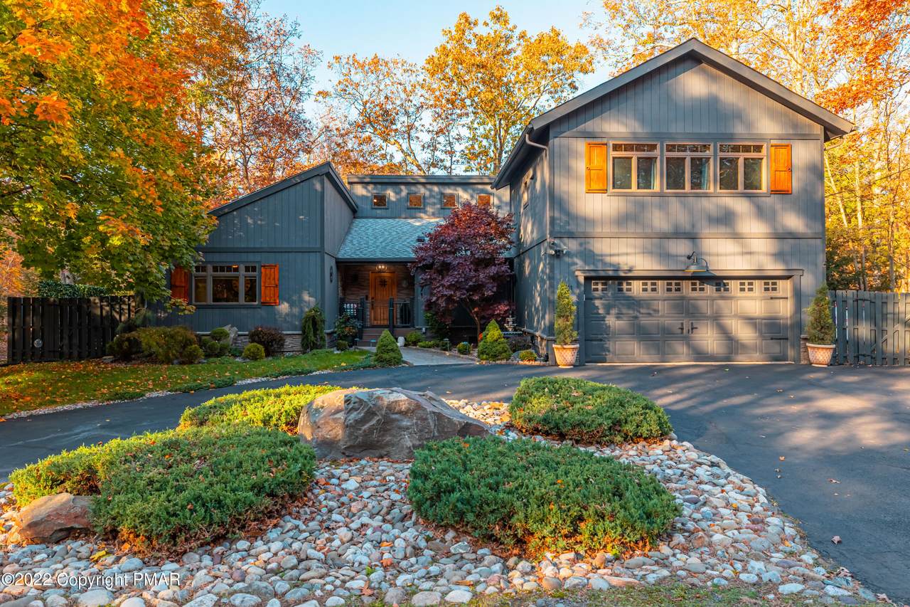 371 Saunders Dr - Photo 1