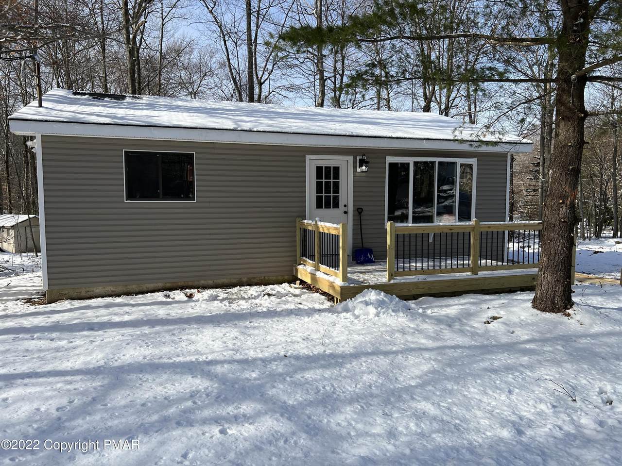 3068 Briarwood Dr - Photo 1