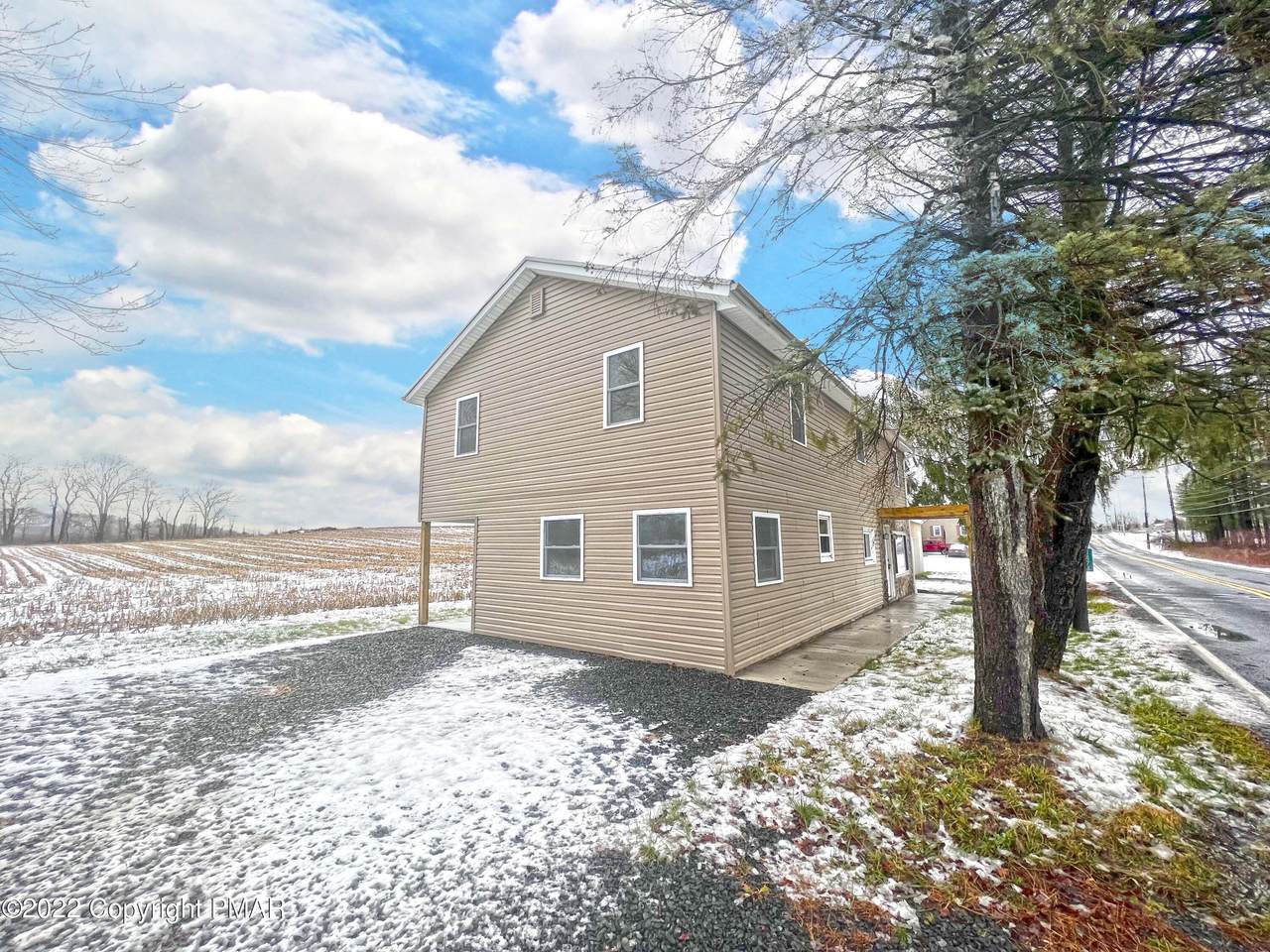1474 Bushkill Center Rd - Photo 1