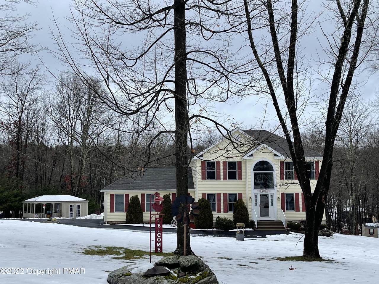 411 Mckay Road - Photo 1
