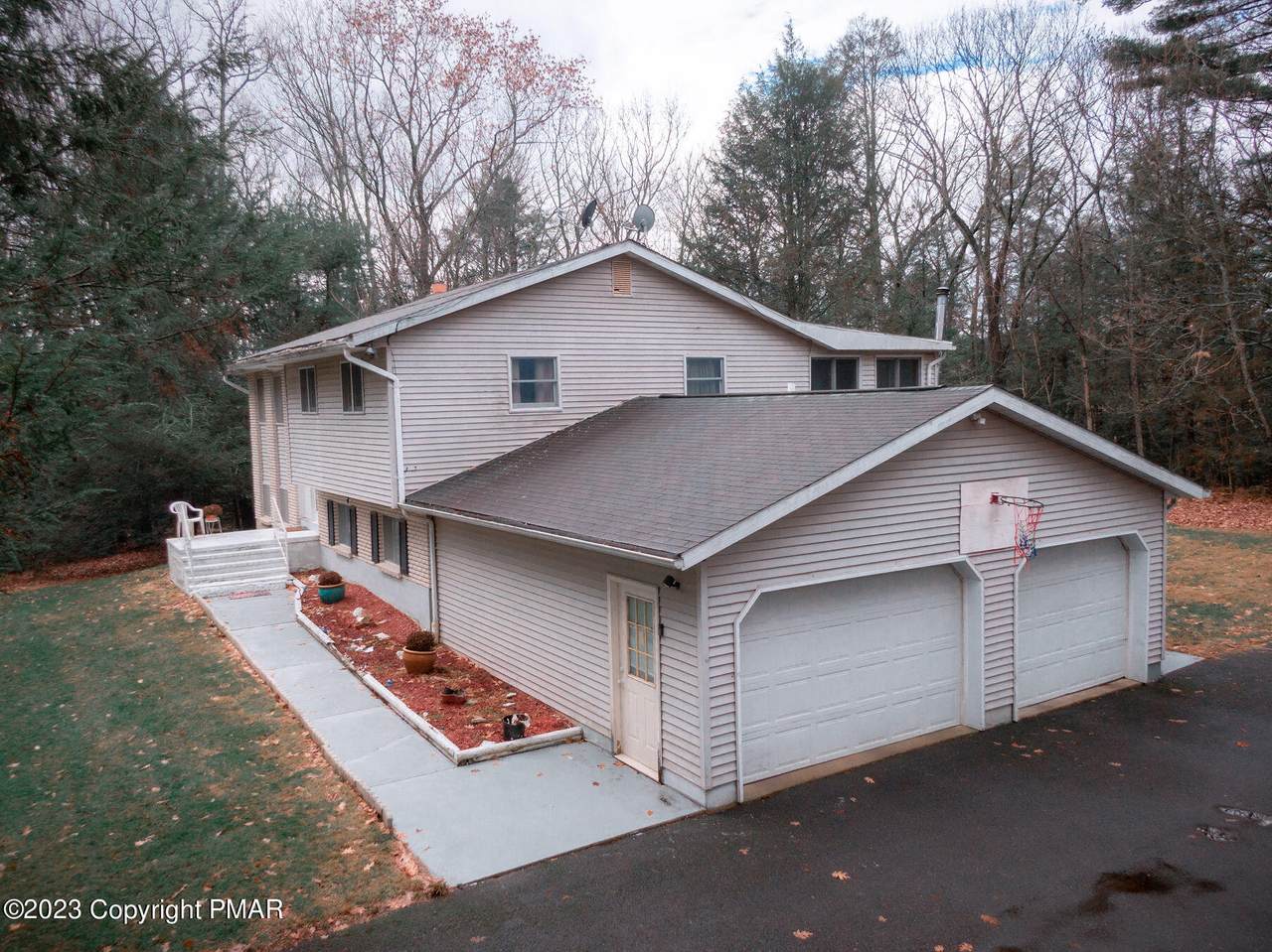 1517 Gale Dr - Photo 1