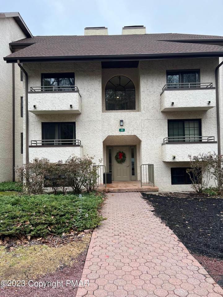 33 Midlake Dr - Photo 1