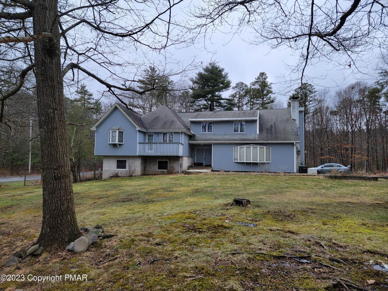102 Valley View Dr - Photo 1