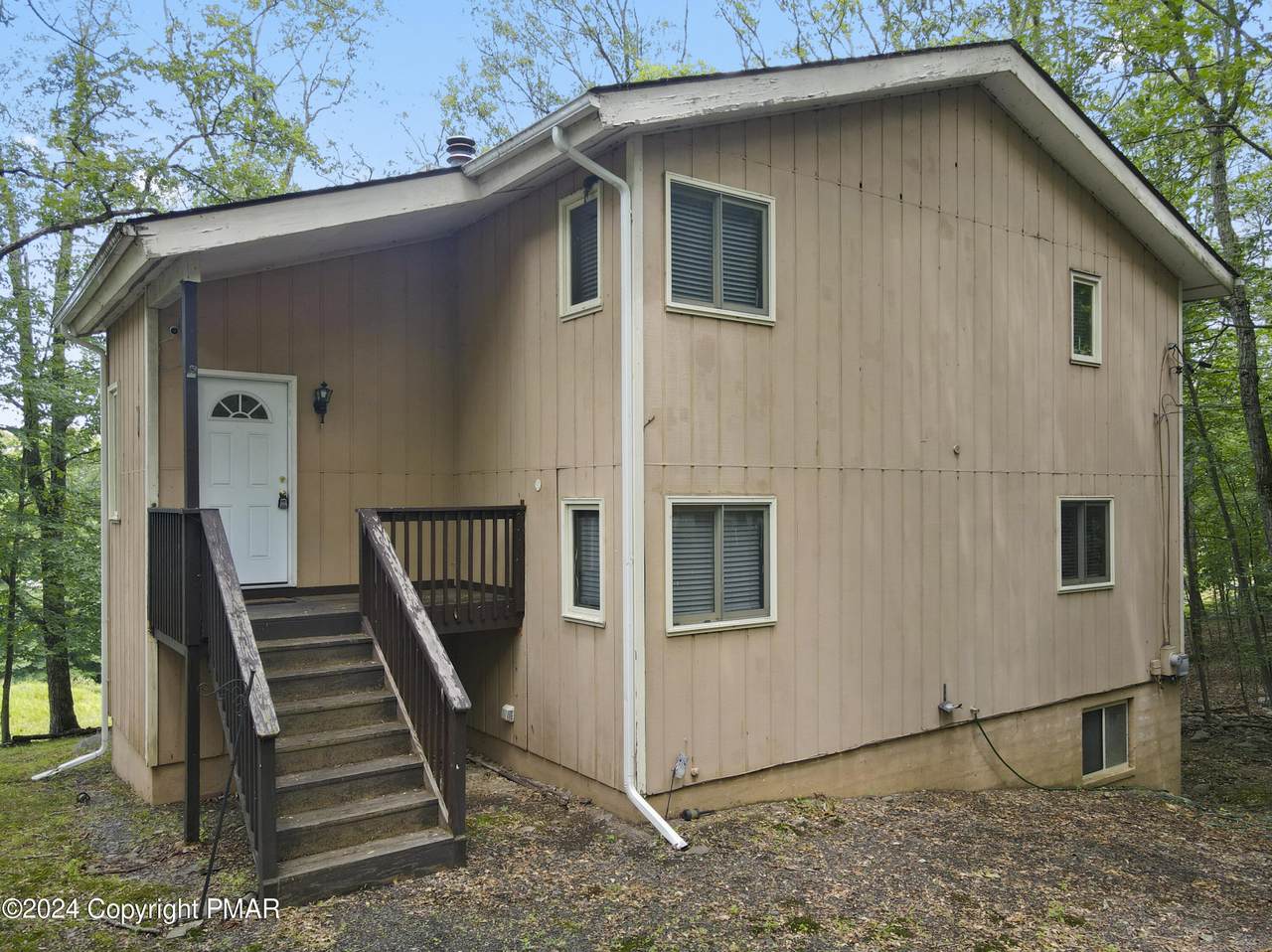 115 Salisbury Road - Photo 1