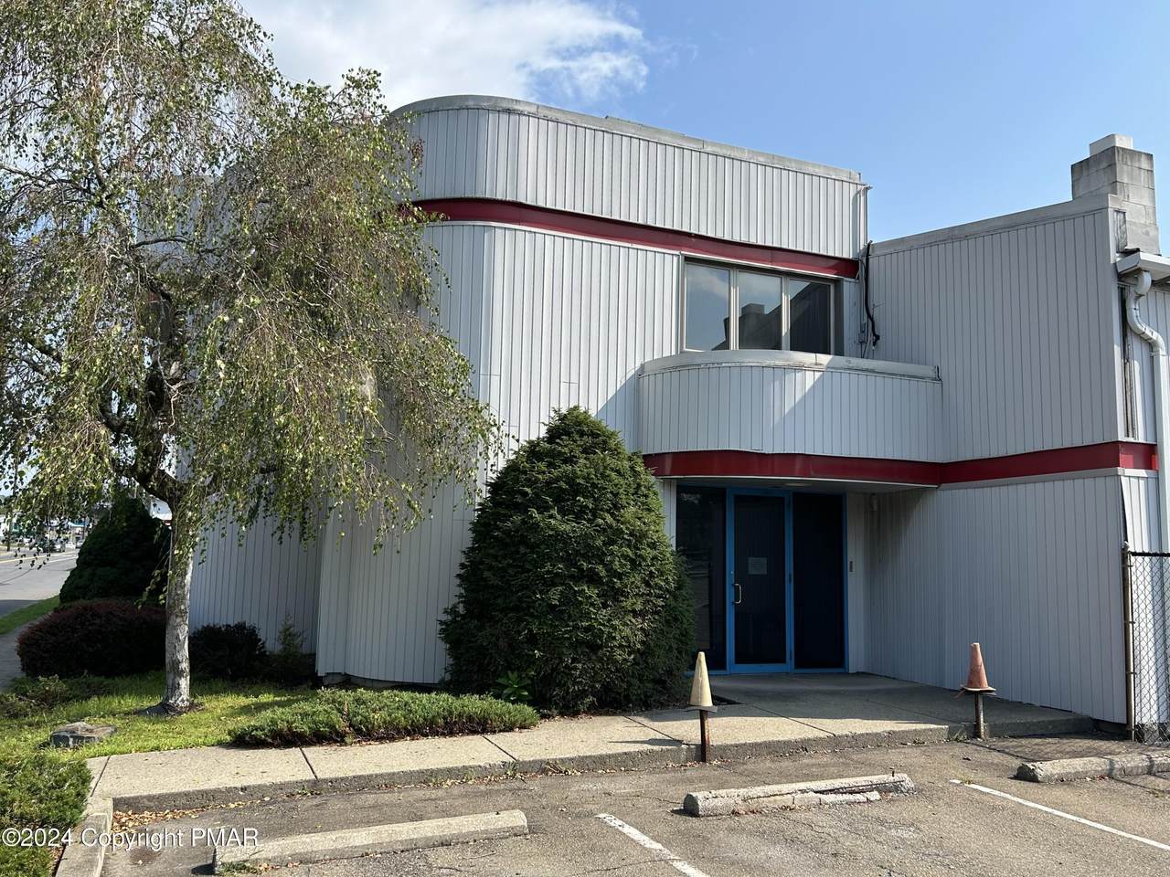 320 Courtland Street - Photo 1