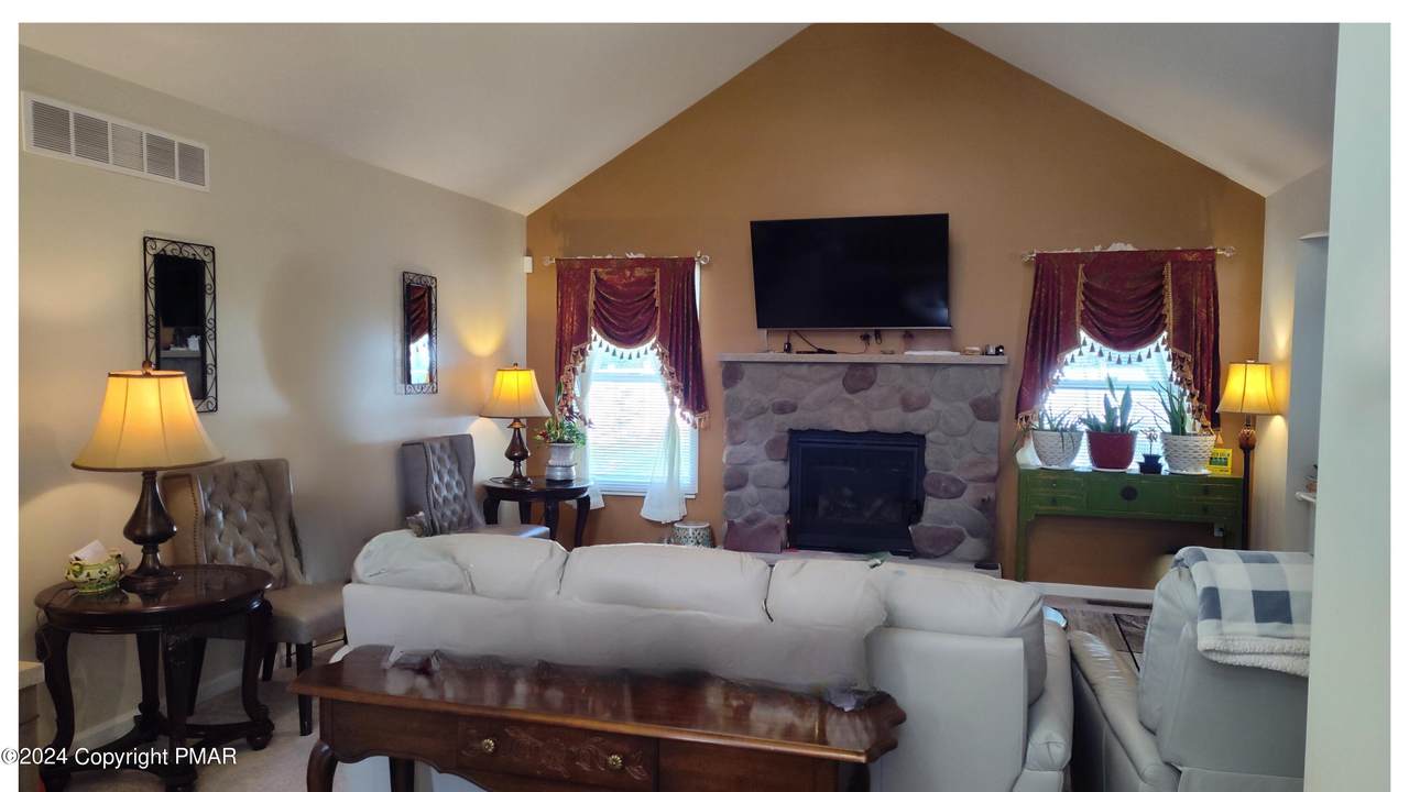 https://bt-photos.global.ssl.fastly.net/pocono/1280_boomver_1_PM-119272-2.jpg