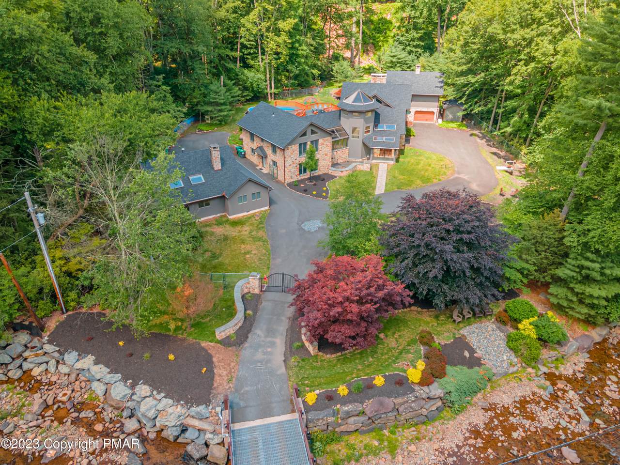 386 Camelback Road - Photo 1