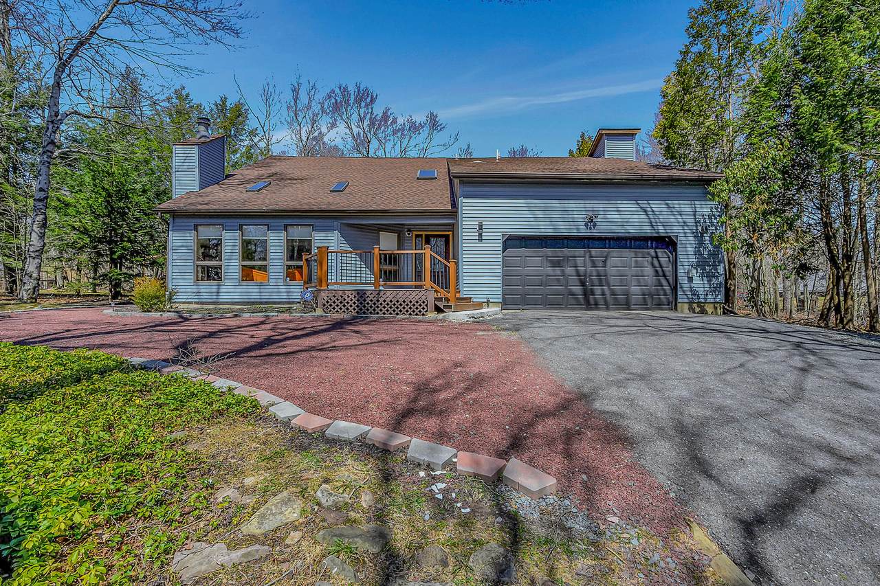 1121 Huron Place - Photo 1