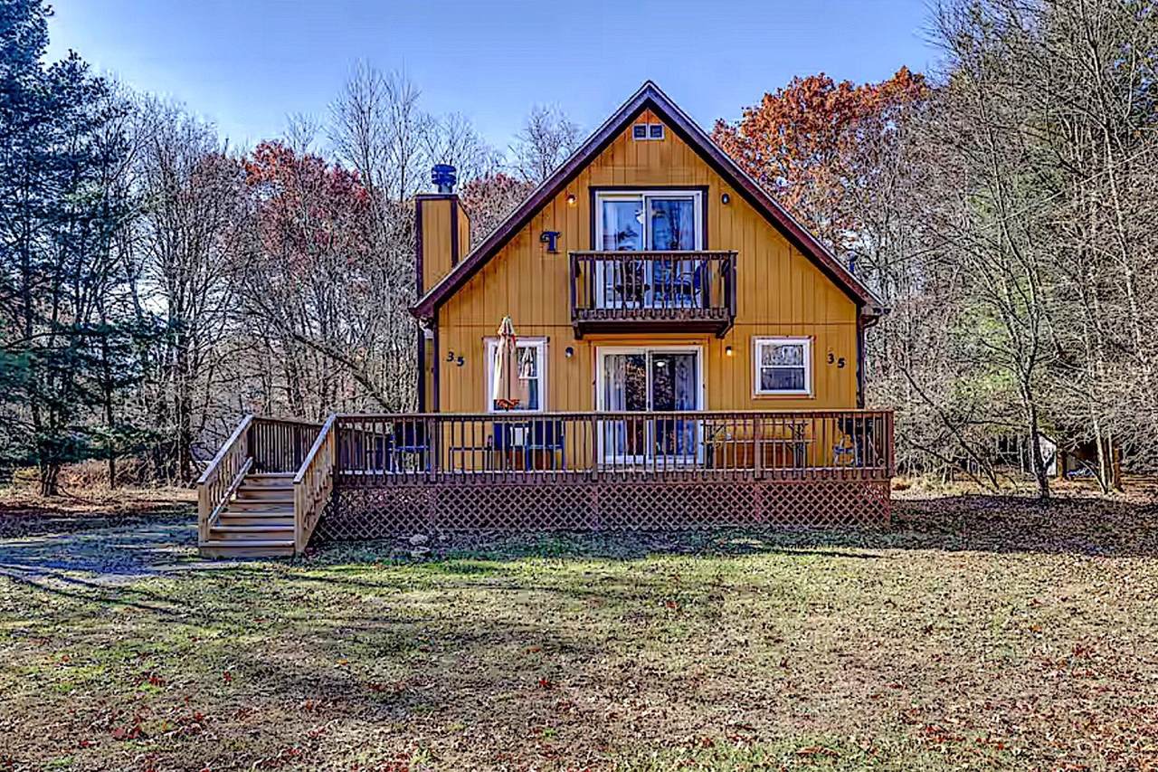 35 Tennyson Circle - Photo 1