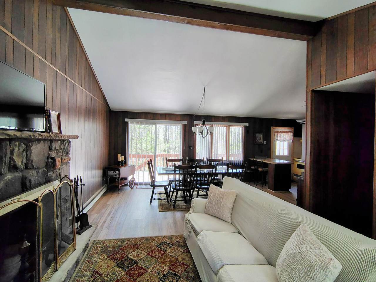https://bt-photos.global.ssl.fastly.net/pocono/1280_boomver_1_PM-131784-2.jpg