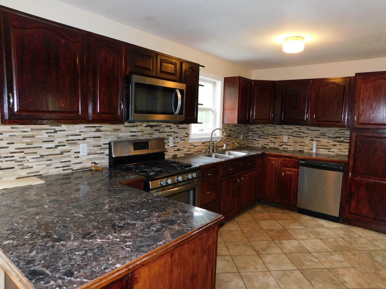 https://bt-photos.global.ssl.fastly.net/pocono/1280_boomver_1_PM-132019-2.jpg