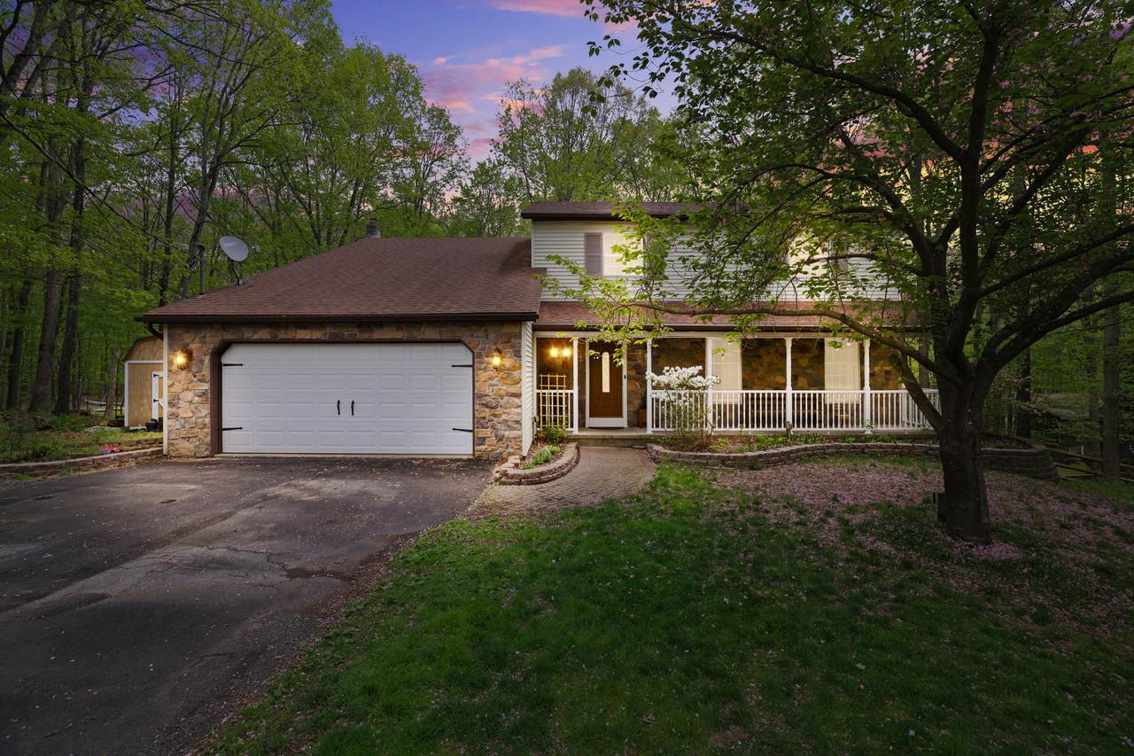 113 Hemlock Road - Photo 1