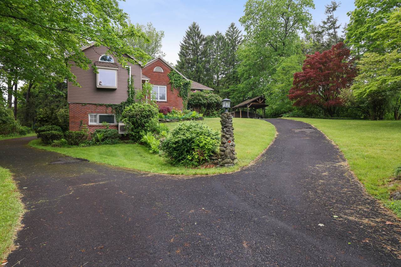 5245 Glenbrook Road - Photo 1