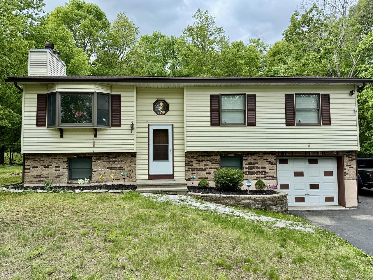 1223 Coolbaugh Road - Photo 1