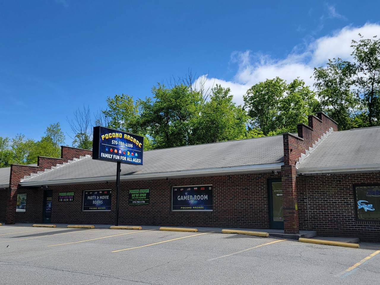 2551 Rt 611 - Photo 1