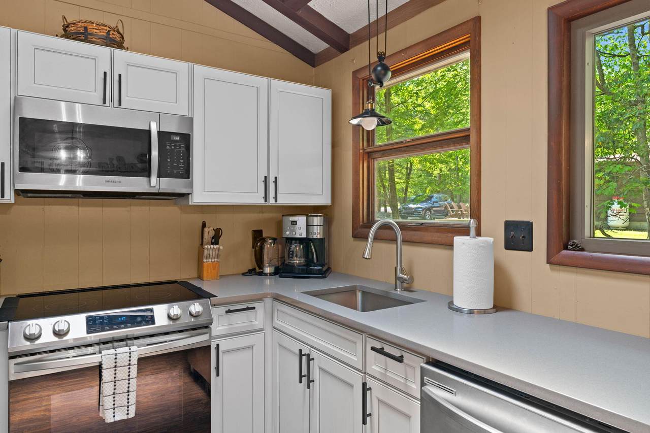 https://bt-photos.global.ssl.fastly.net/pocono/1280_boomver_1_PM-132858-2.jpg
