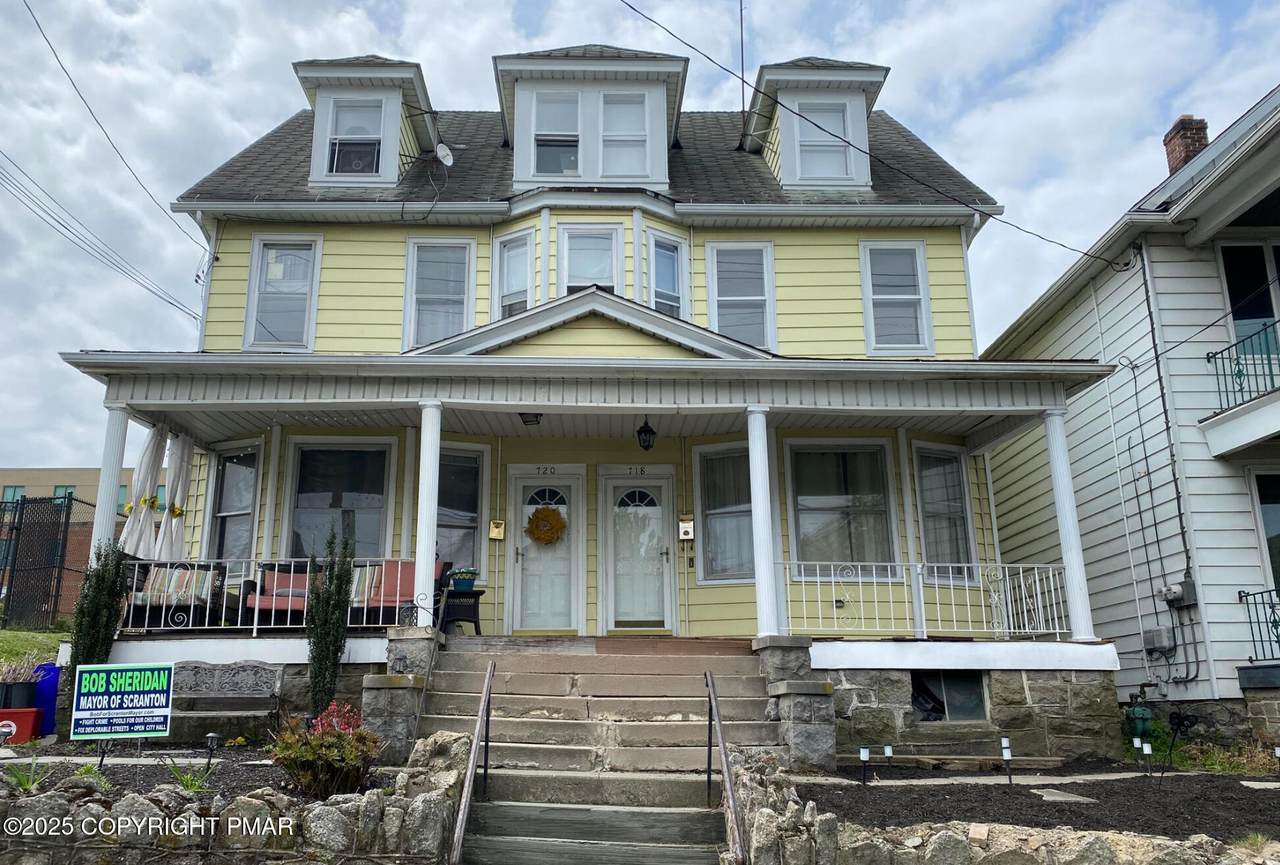718 Hemlock Street - Photo 1