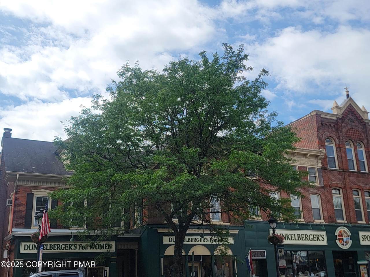 579 Main Street - Photo 1