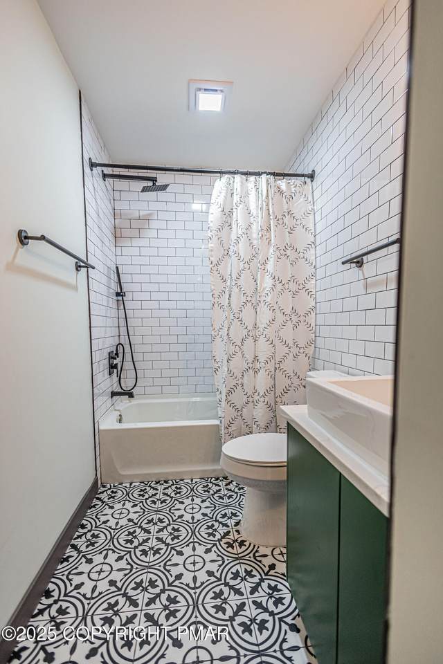 https://bt-photos.global.ssl.fastly.net/pocono/orig_boomver_1_PM-134329-2.jpg