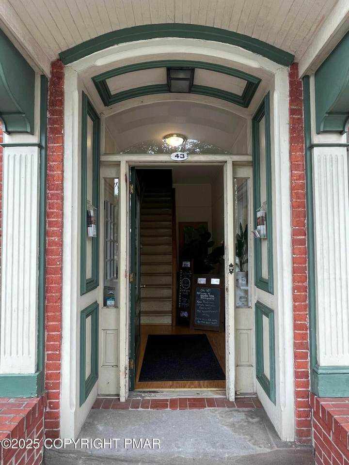 https://bt-photos.global.ssl.fastly.net/pocono/1280_boomver_1_PM-134402-2.jpg