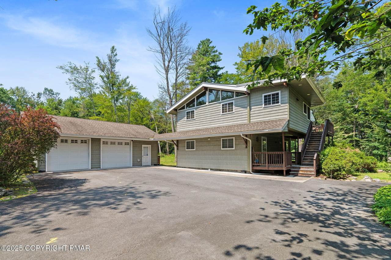 336 Sir Bradford Road - Photo 1